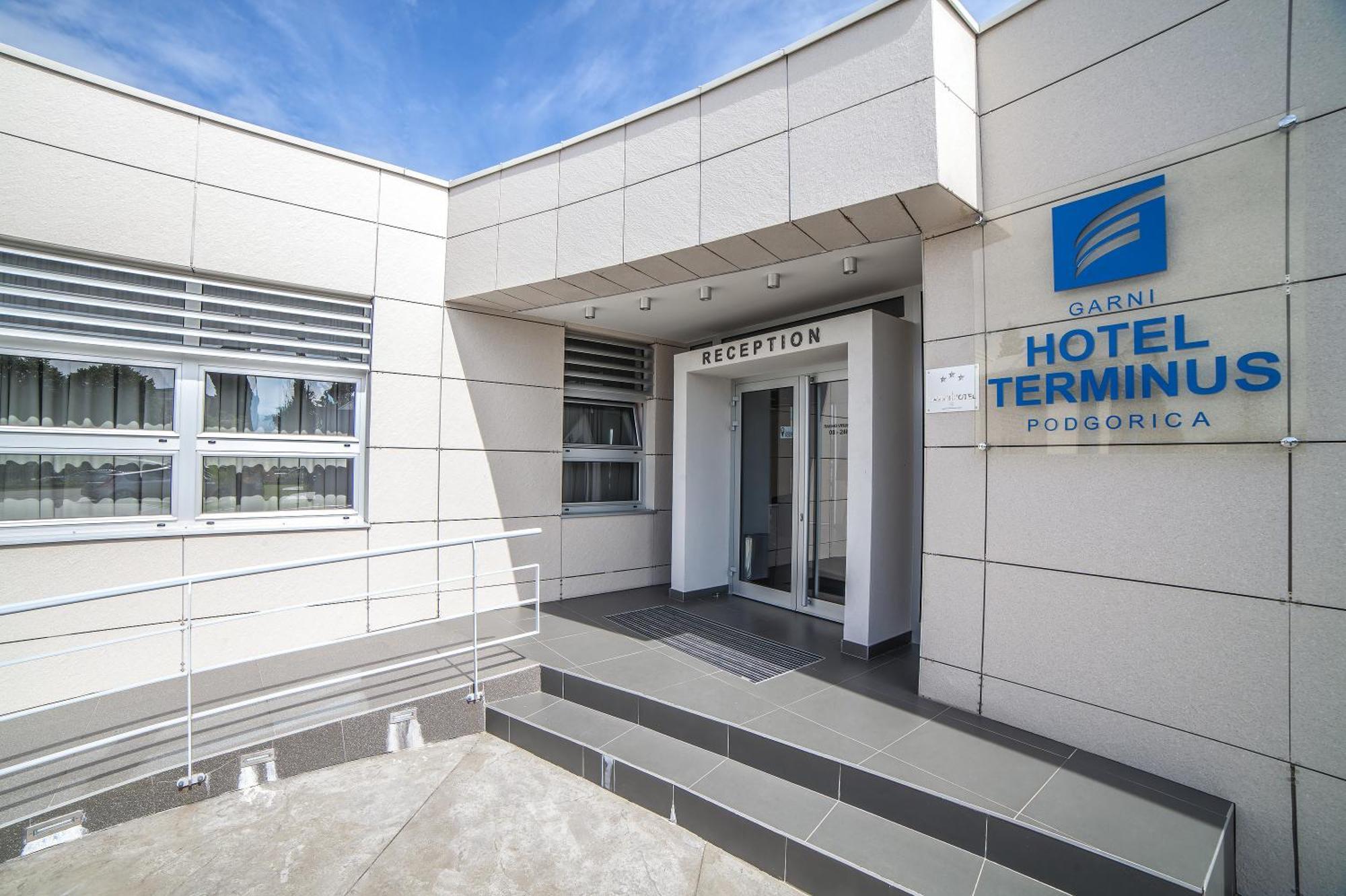 Hotel Terminus Podgorica Luaran gambar